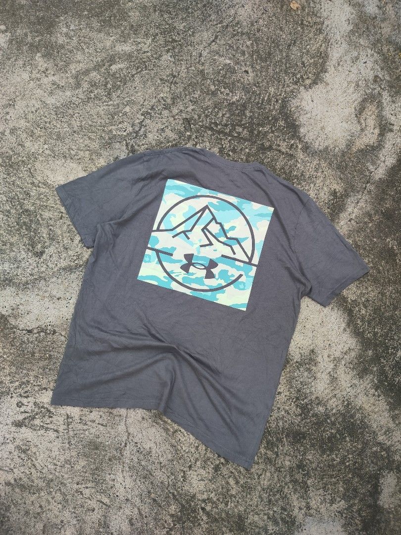 Under Armour (Category: Tshirts & Polo Shirts ) located in Midsayap. Submitted by rogeandrei29987 (Listing ID 1468037542, Image 2). Description: 📌Under Armour •XL on tag •22x28 •9.5/10 cr •Lints •Excellent MOP: Gcash Courier✈️: Flash Express Unli vouch/Vc with item Loc: Parang, Maguindanao❤️.