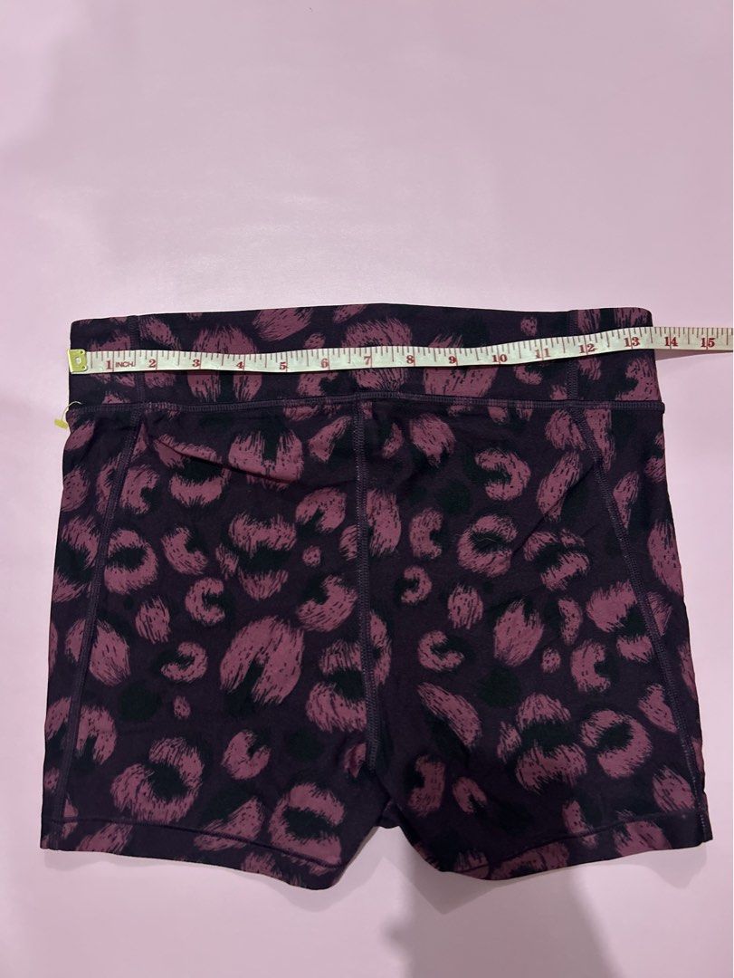 Under Armour Active Short (Category: Activewear) located in Manila. Submitted by chen_clybelles (Listing ID 1467958769, Image 3). Description: .