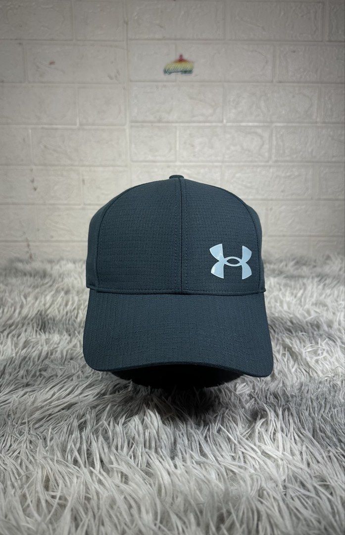 Under arm*ur close cap (Category: Caps & Hats) located in Manila. Submitted by paulovenegaskalakal2020 (Listing ID 1467897449, Image 1). Description: For sale! Kalakal Under Arm*ur close cap Iso-chill armourvent stretch hat Adult- Medium to Large Good as new Crispy Clean & reshape Ready to use MINE 1,280 +sf.