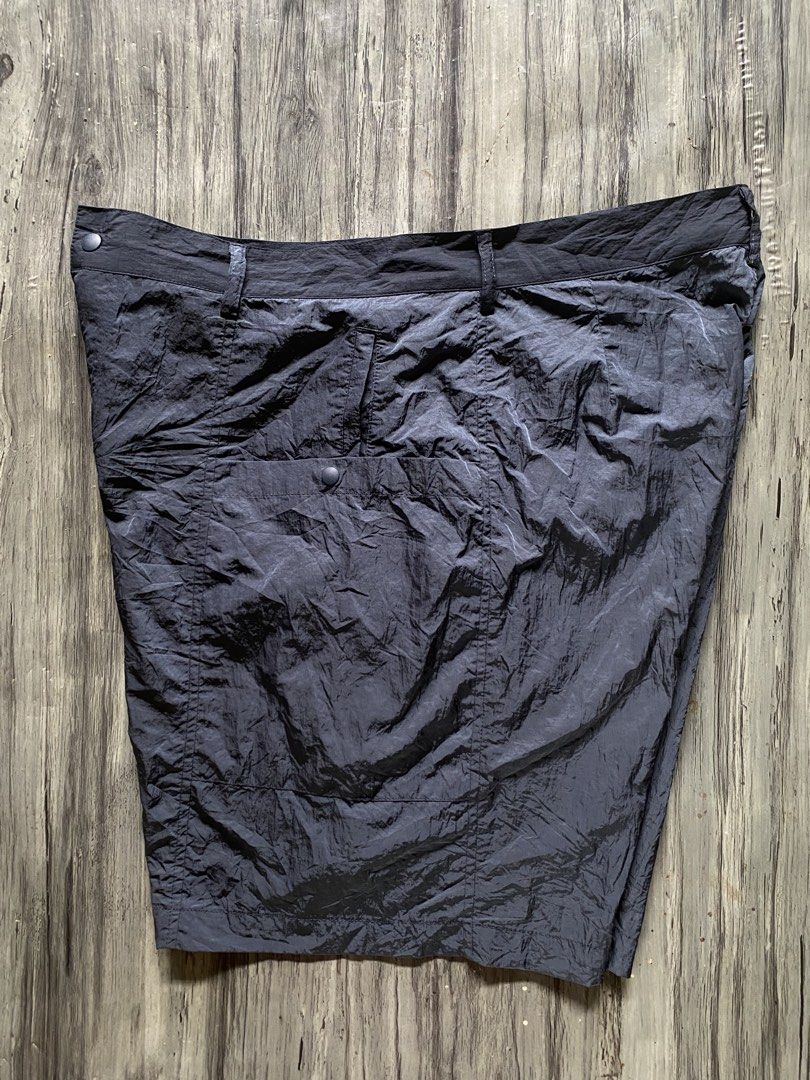 Uniform Bridge & Co (Category: Shorts) located in Ajuy. Submitted by nicopascua091797 (Listing ID 1467847589, Image 2). Description: As new conditio No issue Colorate 9.9/10 Waist 32 Length 18.