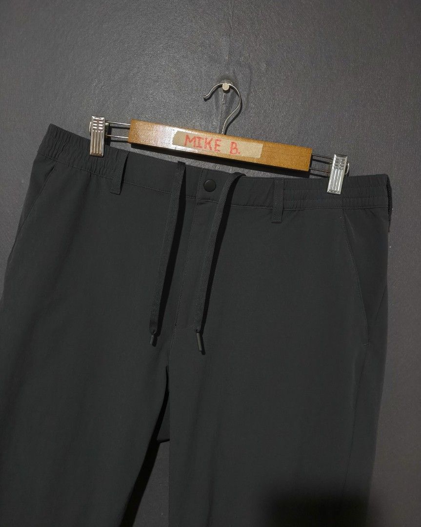 📍Uniqlo 2-Way Stretch Active Pants (Category: Trousers) located in Antipolo. Submitted by simplehans (Listing ID 1467983359, Image 3). Description: ‎📍Uniqlo 2-Way Stretch Active Pants ‎Size Large (Dark Gray) ‎Waist- 34 to 38 ‎Length- 40.5 ‎Leg Open- 7.3 ‎Excellent Condition As New ‎DIRECT MESSAGE IF INTERESTED.