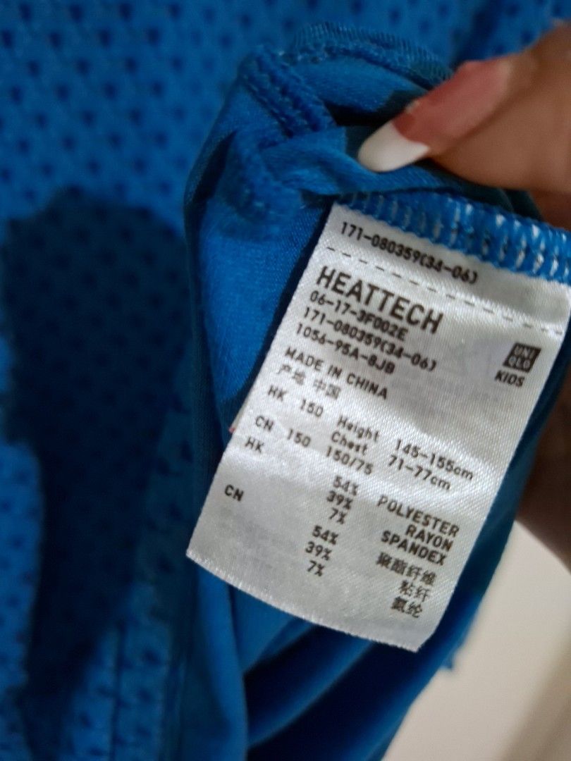 Uniqlo heattech longsleeves S (Category: Longsleeves) located in Subic. Submitted by petitecorner22 (Listing ID 1467847637, Image 3). Description: no more haggling please.