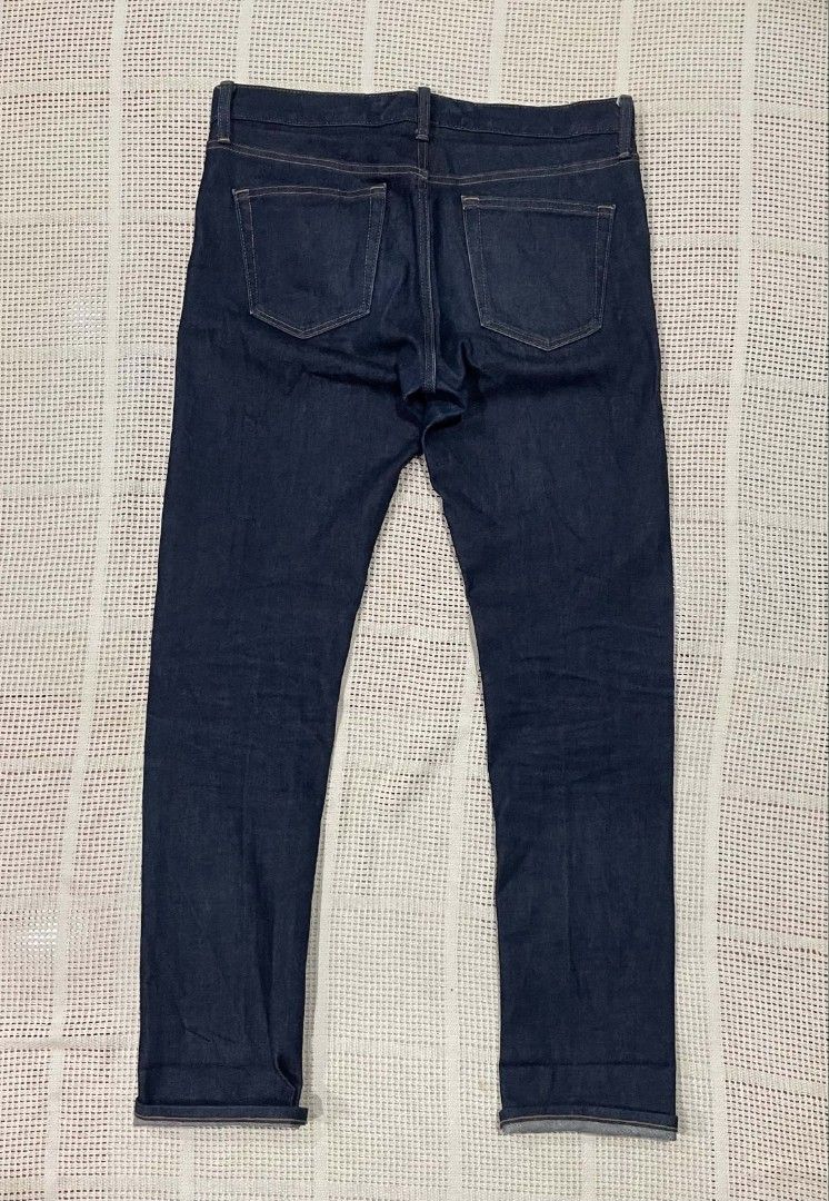 Uniqlo Selvedge Denim Pants (Category: Jeans) located in Bacolod City. Submitted by abkicks_apparel (Listing ID 1468026241, Image 2). Description: Uniqlo Selvedge Denim Pants W32 33 L41 Original Guaranteed As New Condition No Hidden Issues Pm.