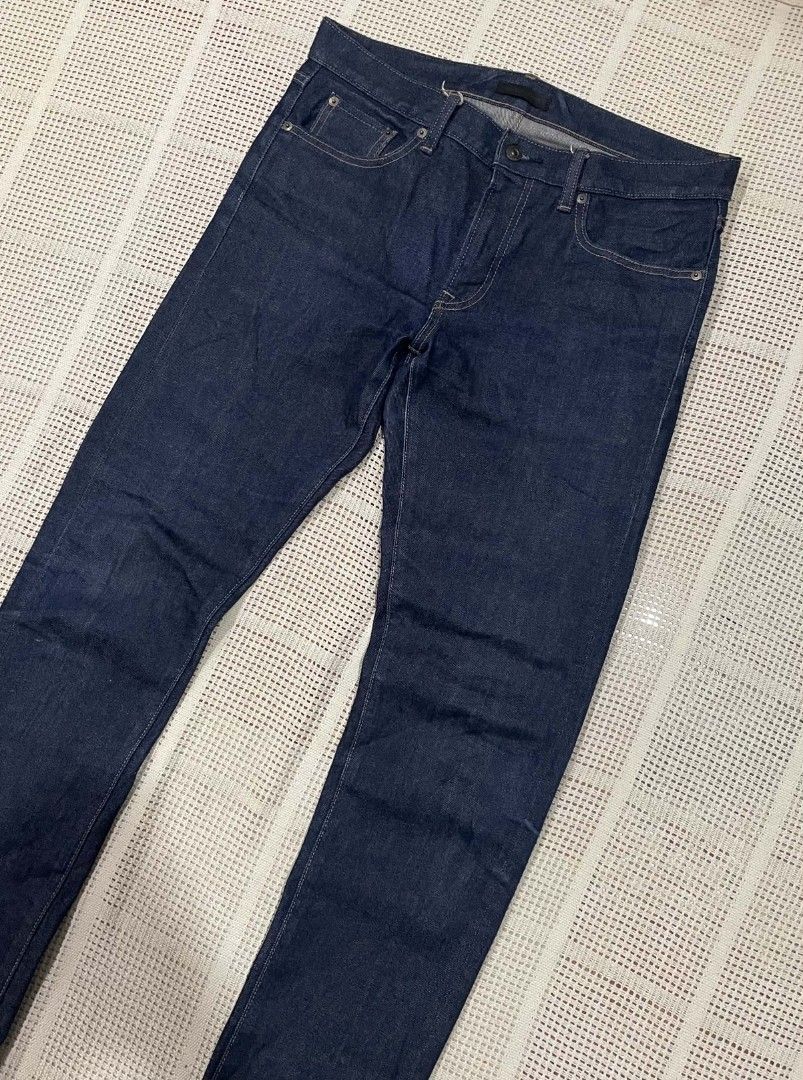 Uniqlo Selvedge Denim Pants (Category: Jeans) located in Bacolod City. Submitted by abkicks_apparel (Listing ID 1468026241, Image 3). Description: Uniqlo Selvedge Denim Pants W32 33 L41 Original Guaranteed As New Condition No Hidden Issues Pm.