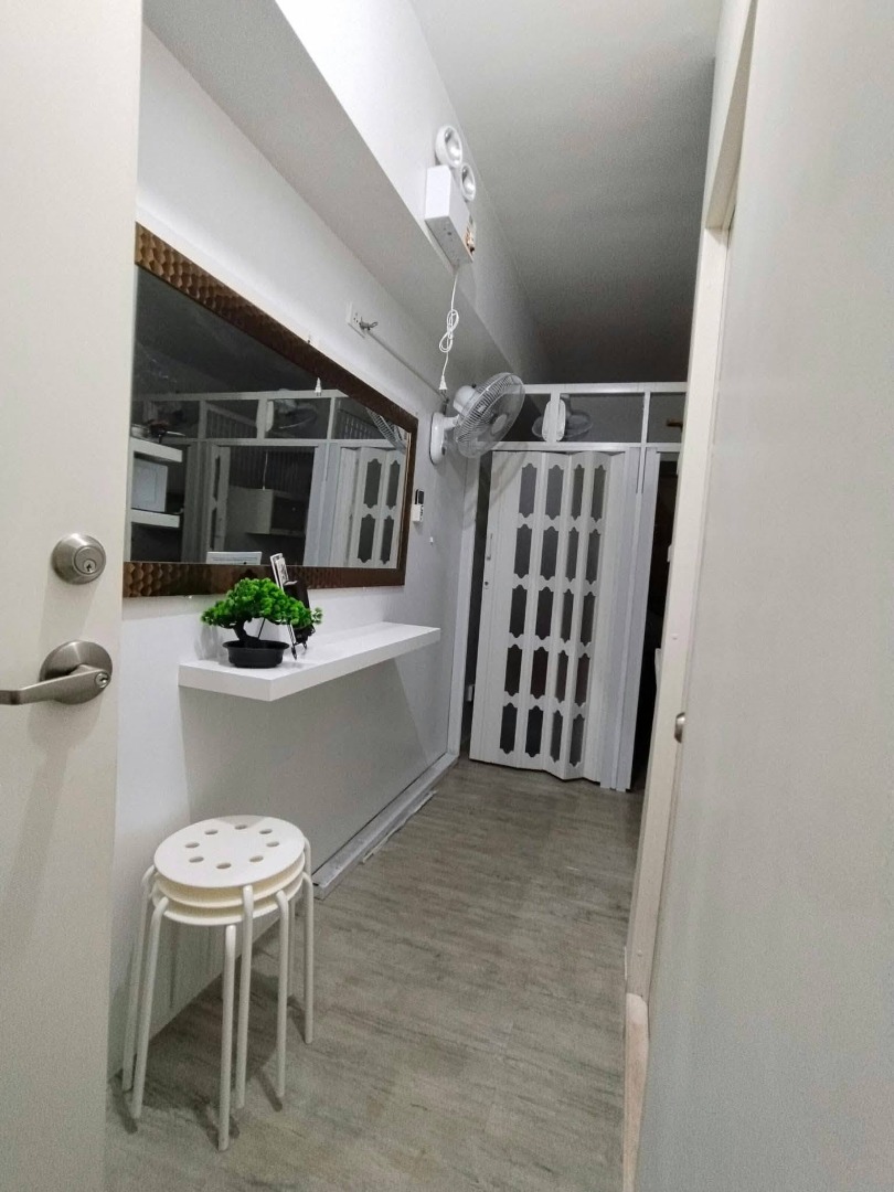 (Category: ) located in . Submitted by condoubelt (Listing ID 1467997569, Image 1). Description: .