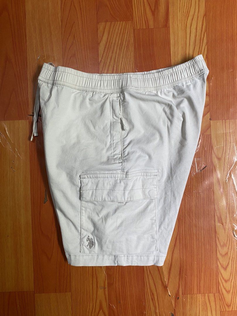 US POLO ASSN SHORT (Category: Shorts) located in Cebu City. Submitted by jerianix (Listing ID 1467895139, Image 3). Description: US POLO ASSN SHORT Stretchable Size medium W32-34 L18 Good condition No issue .