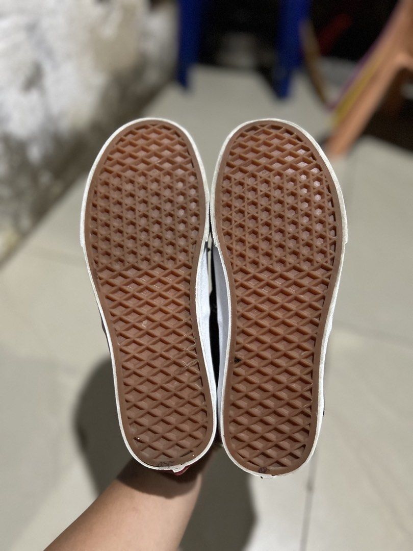 Vans (Category: Sneakers) located in Cebu City. Submitted by cyrilk1cks (Listing ID 1467923550, Image 3). Description: .