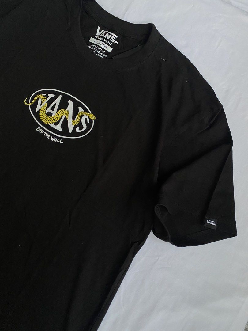 Vans Men Shirt (Category: Tshirts & Polo Shirts ) located in Tumauini. Submitted by bihisbyme (Listing ID 1467973554, Image 2). Description: With Individual w.