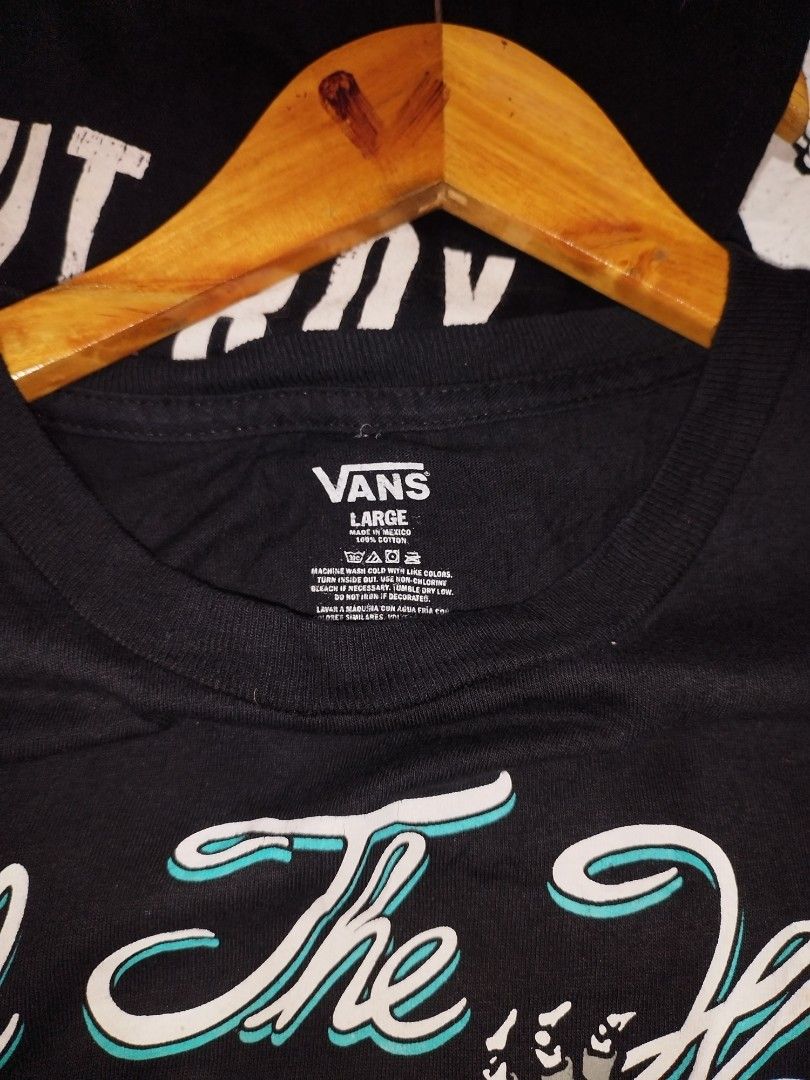 Vans of the Wall (Category: Tshirts & Polo Shirts ) located in Maasin. Submitted by bonitofer (Listing ID 1467945720, Image 3). Description: Vans of the Wall size Large on tag width 22 length 29 likenew 550 freeship.