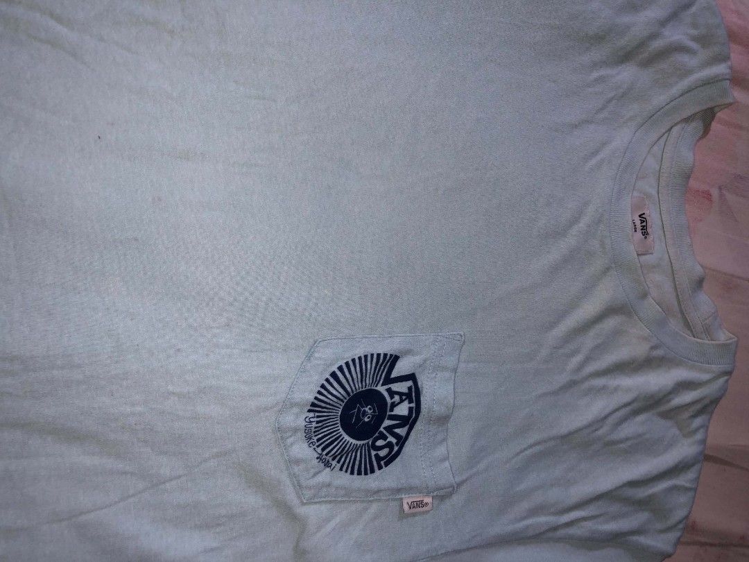 Vans Off The Wall T-shirt (Category: Activewear) located in Abucay. Submitted by fnds_wr (Listing ID 1468018246, Image 3). Description: .
