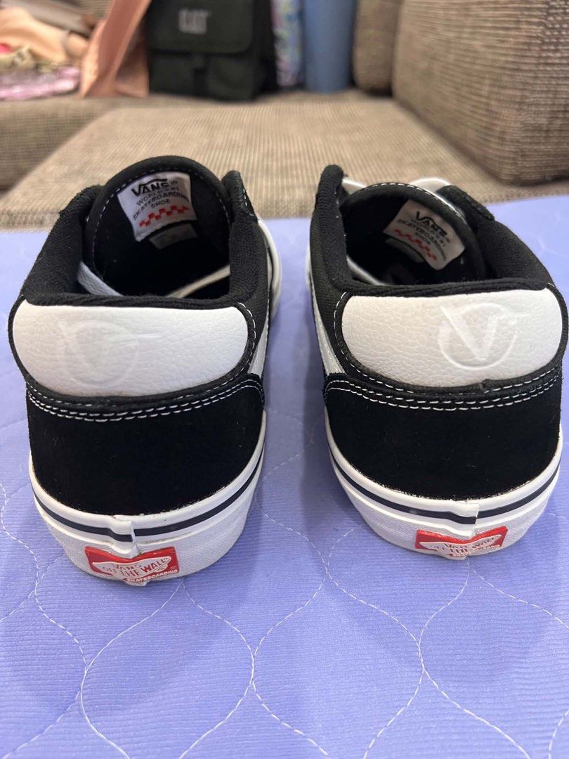 Vans Skate Rowan US10 (Category: Sneakers) located in Cainta. Submitted by vrenaussiegoods (Listing ID 1467922740, Image 3). Description: .