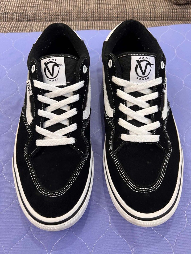 Vans Skate Rowan US10 (Category: Sneakers) located in Cainta. Submitted by vrenaussiegoods (Listing ID 1467922740, Image 1). Description: .