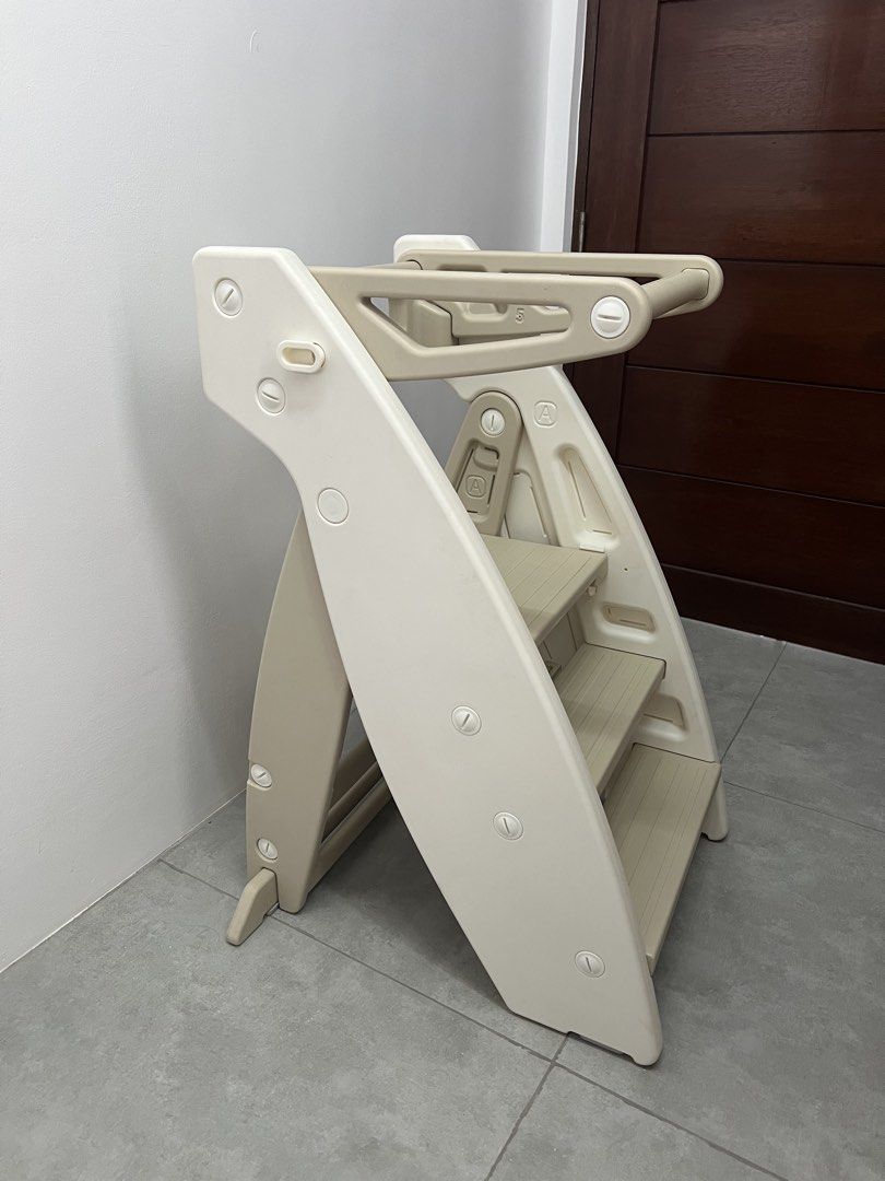 VGBEBE Foldable Learning Tower Step Stool for Toddlers (Category: Kids Tables & Chairs) located in Antipolo. Submitted by viadeclutters (Listing ID 1467865561, Image 2). Description: VG Bebe foldable learning tower helps toddlers reach the kitchen counter safely. Made of sturdy plastic with safety rails and anti-slip steps. Measures 80cm x 46cm x 55cm and folds flat for easy storage..