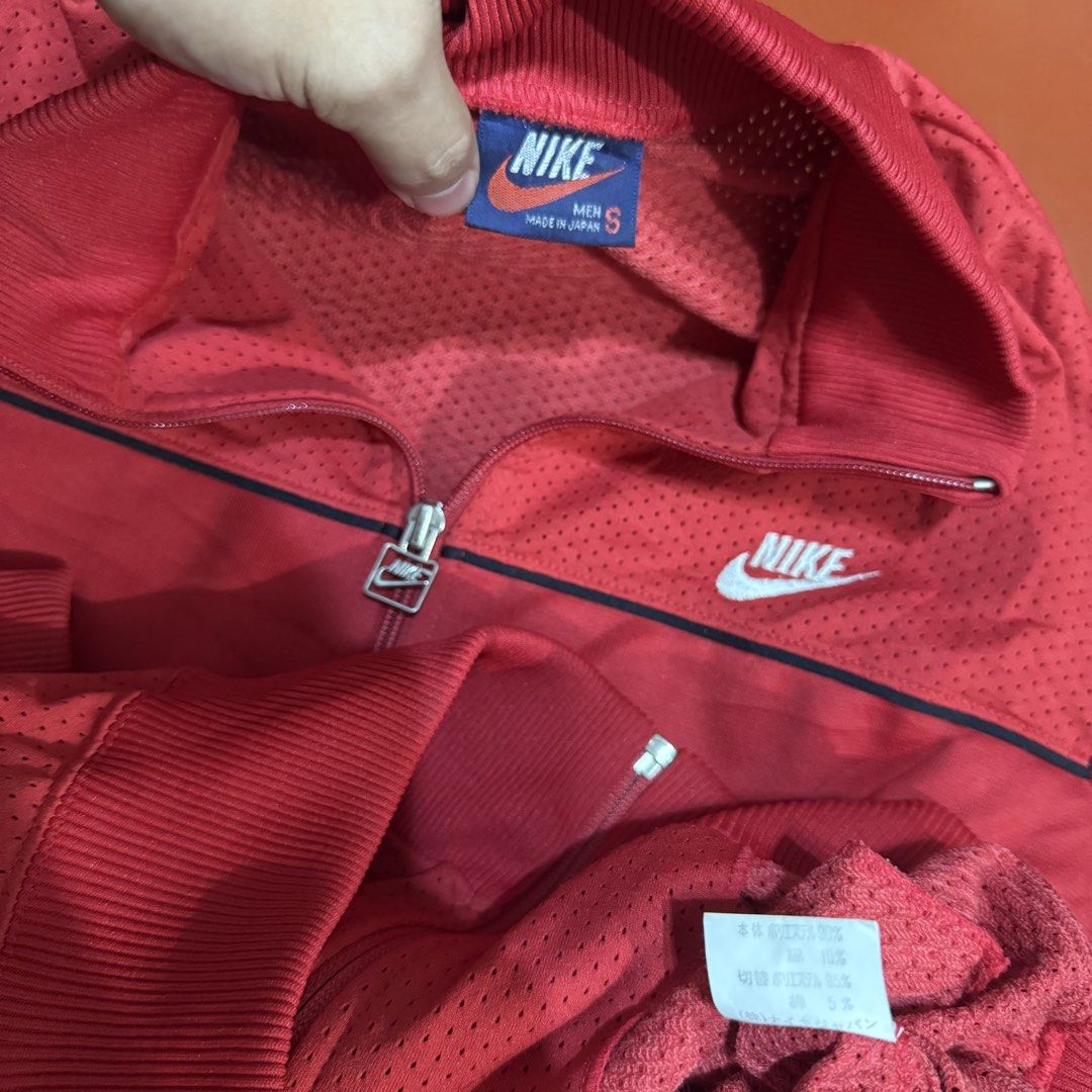 VINTAGE 80'S NIKE TRACK JACKET (Category: Coats, Jackets and Outerwear) located in Pasig City. Submitted by buzzthrifty (Listing ID 1468004348, Image 3). Description: SIZE S-M 20x23 EXCELLENT CONDITION 3PCS AVAIL .