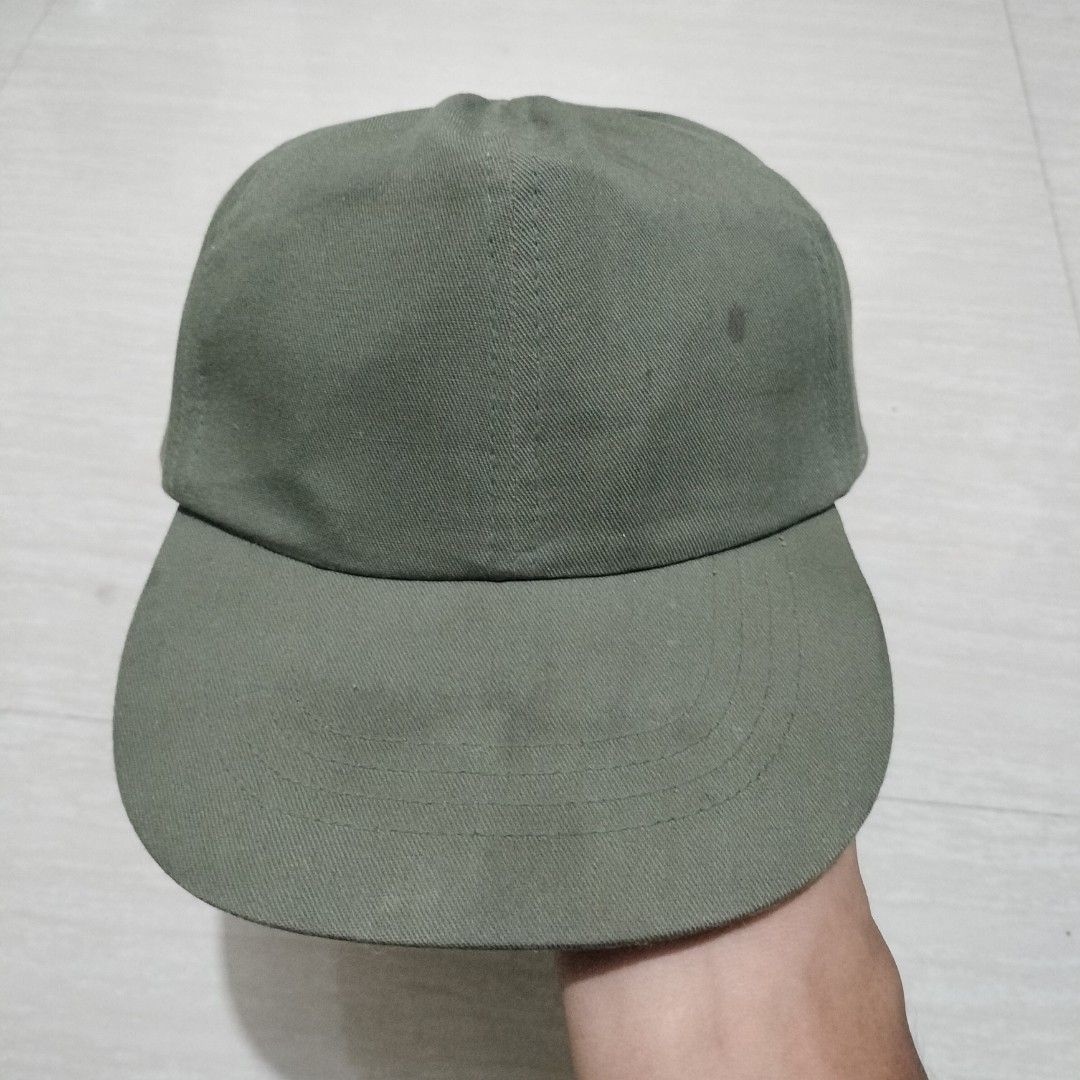 Vintage 80s OG-507 US ARMY CAP (Category: Caps & Hats) located in Sariaya. Submitted by social_animalz (Listing ID 1468002538, Image 1). Description: size 7 1/2 with stain, needs washing shipping fee is not included.