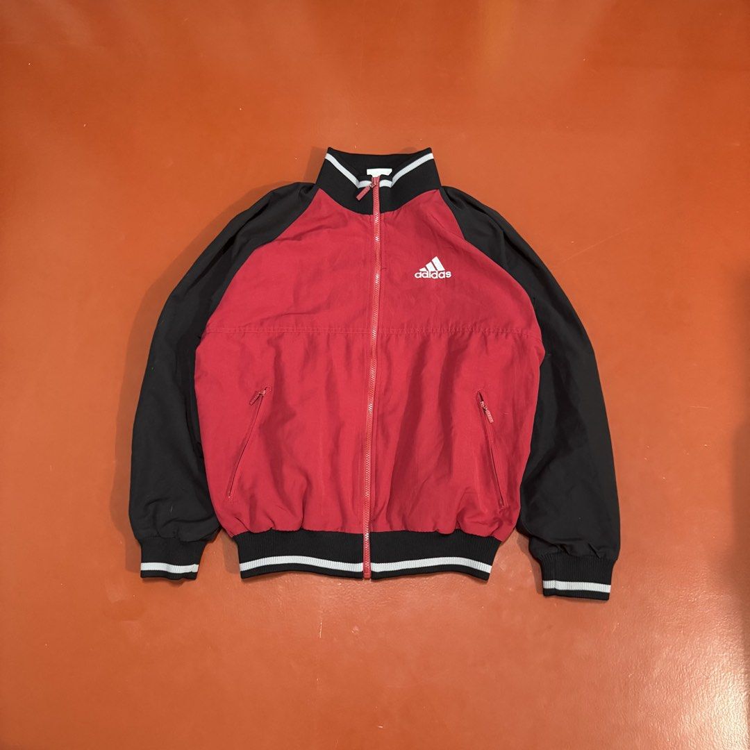 VINTAGE ADIDAS TRACK JACKET (Category: Coats, Jackets and Outerwear) located in Pasig City. Submitted by buzzthrifty (Listing ID 1468005480, Image 3). Description: SIZE M-L 23x26 EXCELLENT CONDITION .