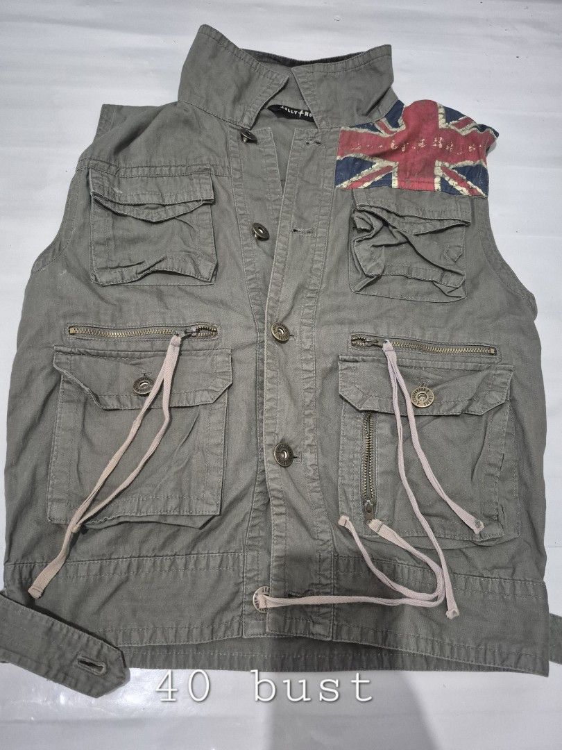 Vintage Alt Punk Style Coords (Category: Sets or Coordinates) located in Calamba. Submitted by bb.lace (Listing ID 1467922384, Image 3). Description: as set only yung vest lang po may major flaws.