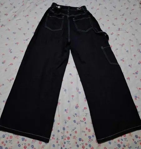 Vintage Baggy Jeans (Category: Jeans) located in Cordova. Submitted by mielvic (Listing ID 1467982941, Image 2). Description: .