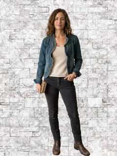 (Category: ) located in . Submitted by aithriftcloset (Listing ID 1466156517, Image 1). Description: .
