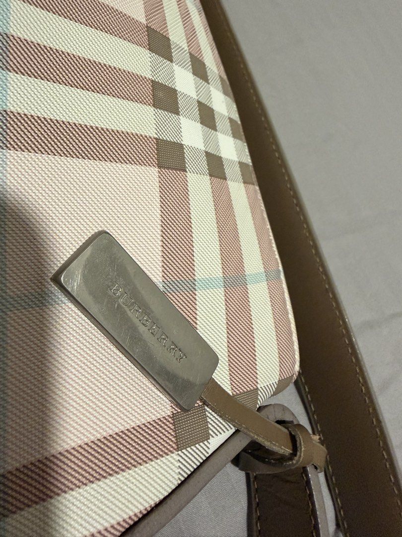 Vintage Burberry Mini Hobo Bag (Category: Luxury Bags & Wallets) located in Manila. Submitted by snoopydoopydoo (Listing ID 1467978676, Image 2). Description: - authentic (sourced in japan) - check last two photos for flaws.