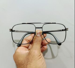 (Category: ) located in . Submitted by jatt_vintagestore (Listing ID 1467998612, Image 1). Description: .