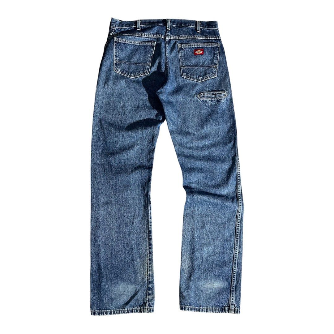 Vintage Dickies Denim Work Jeans (Category: Jeans) located in Daraga. Submitted by th3cliquejunks (Listing ID 1467908628, Image 1). Description: Vintage Dickies Denim Work Jeans Tagged Size: 34”x34” Condition: 9.5/10 No major flaw Regular Fit Measurement: Waist: 34” Length: 45” Hem: 9” - 2,000 Dm!.