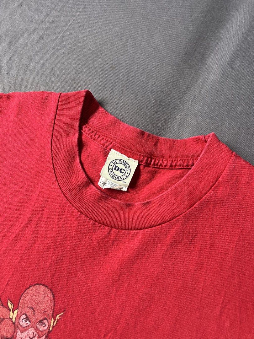 Vintage Flash shirt (Category: Tshirts & Polo Shirts ) located in Batangas. Submitted by thegudoldays (Listing ID 1467869322, Image 3). Description: Available !!! Vintage flash tee AAA tag size large on tag Dimes 21" x 31" ₱850 only.