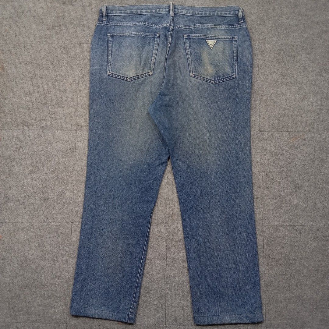 Vintage Guess Pascal Jeans (Category: Jeans) located in Taguig. Submitted by sito. (Listing ID 1467844634, Image 3). Description: For sale! 📣 Vintage Guess Pascal Jeans Specs and measurements: • Size 38 • Length 39.5 inches • Hips 23 inches • Thigh 13 inches • Inseam 27 inches • Leg Opening 8 Condition Details: • Good Condition • Color rate: 9.5/10 • Overall Condition: 9/10 Price: ~ ₱540 Transaction Details: Location: Upper Bicutan, Taguig City,