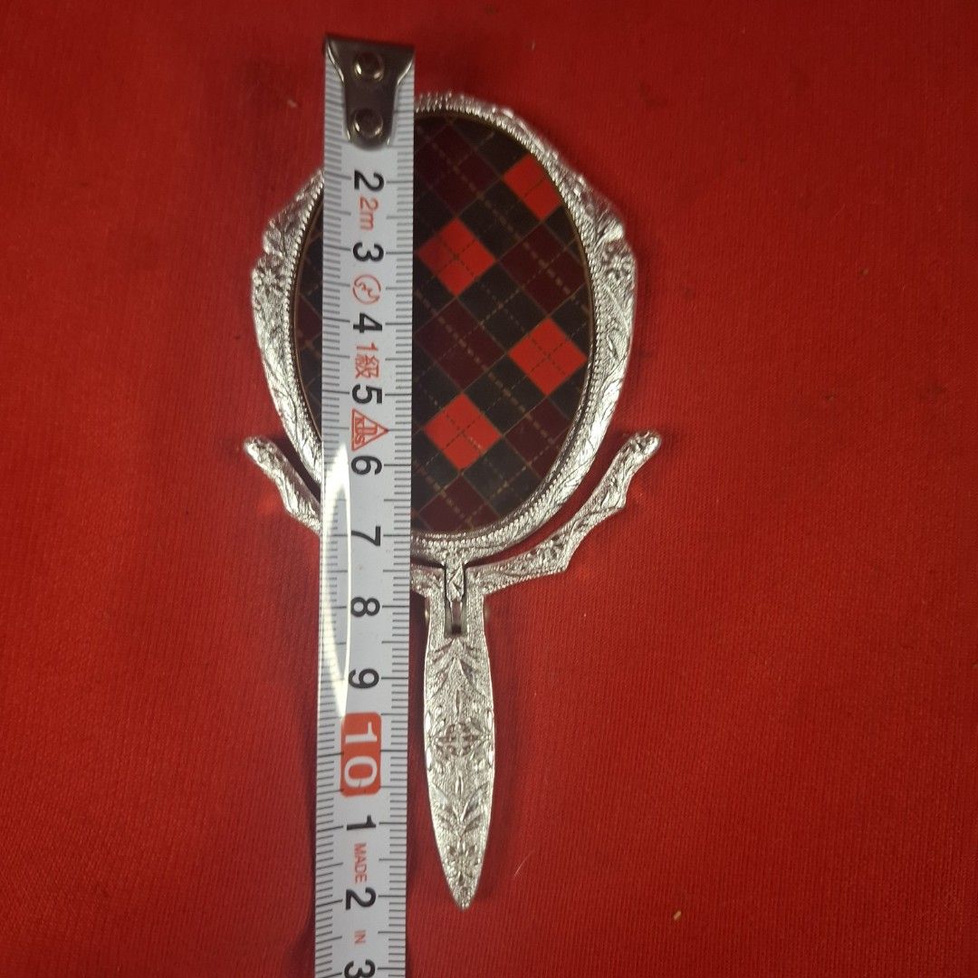 Vintage Handheld Folding Pocket (Category: Mirrors) located in Mandaluyong City. Submitted by edward123_andren (Listing ID 1467944066, Image 3). Description: Buy any item and get this for free. Just send 'mine' in the chat to claim—only one up for grabs!.