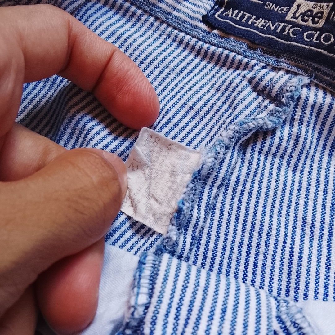 Vintage Lee - Stripes Short (Category: Shorts) located in Angeles City. Submitted by sselects_ (Listing ID 1467877353, Image 3). Description: Details of the item: *Color may vary due to lighting Size: fits 28-29 waist imo Waist :30" Length: 19" Leg Opening: 13" Issue: needs replace button only Condition: Excellent ALL ITEMS ARE NEGOTIABLE.