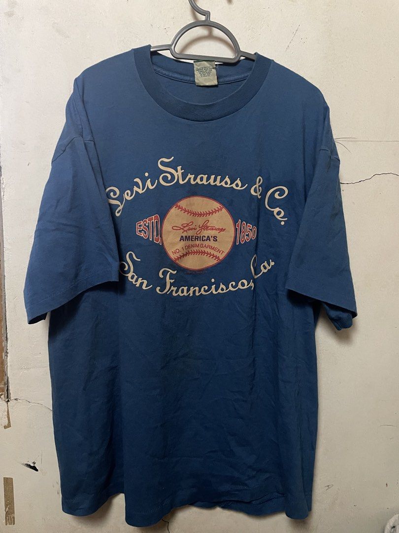 Vintage Levi’s Strauss Shirt (Category: Tshirts & Polo Shirts ) located in Malaybalay. Submitted by mo0rph (Listing ID 1467919118, Image 1). Description: 29x24 9 sleeve opening Single stitch Add sf 100 Jnt Mindanao.