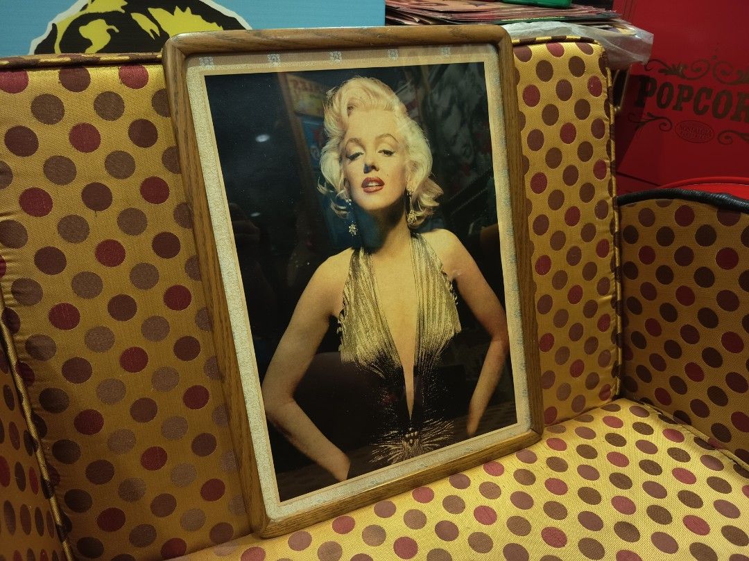 Vintage Marilyn Monroe Framed Poster (Category: Vintage Collectibles) located in Makati City. Submitted by taditzantiqueandvintagestore (Listing ID 1467935533, Image 2). Description: Vintage Marilyn Monroe Framed Poster • Wooden & Glass Frame • 19" inches by 14" inches • Great Addition to your ManCave or GameRoom 900.00 pesos only Text or Call : ZeroNine22..Five33TwoThree45.. Makati Area :.