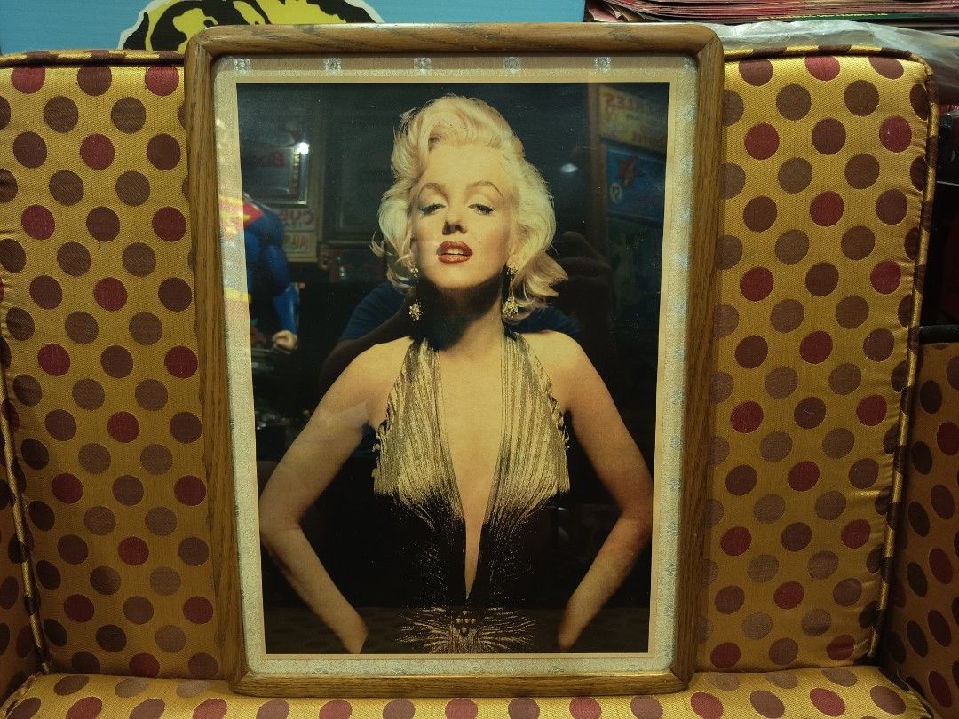Vintage Marilyn Monroe Framed Poster (Category: Vintage Collectibles) located in Makati City. Submitted by taditzantiqueandvintagestore (Listing ID 1467935533, Image 1). Description: Vintage Marilyn Monroe Framed Poster • Wooden & Glass Frame • 19" inches by 14" inches • Great Addition to your ManCave or GameRoom 900.00 pesos only Text or Call : ZeroNine22..Five33TwoThree45.. Makati Area :.