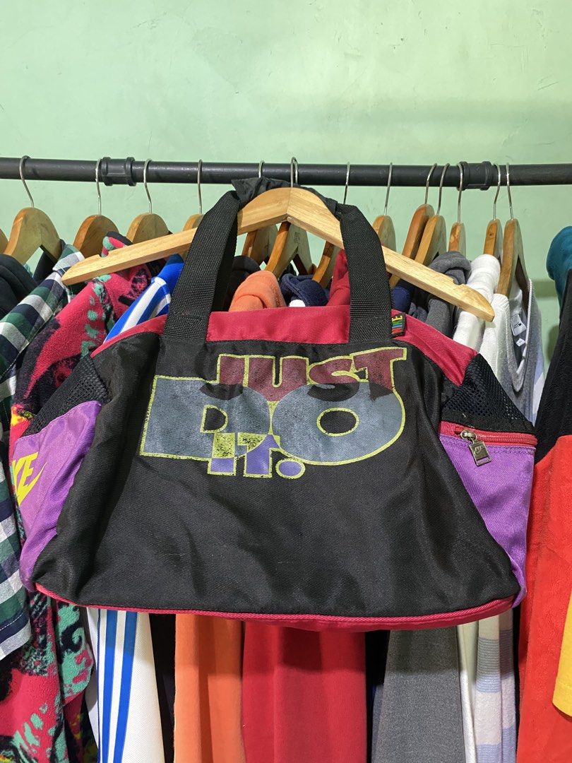 Vintage Nike Just Do It Duffel Bag Black Bundle (Category: Sling Bags) located in Tiaong. Submitted by maticbuy (Listing ID 1467982924, Image 2). Description: .