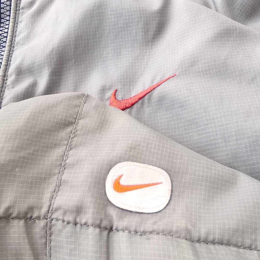 Vintage Nike Windbreaker Track Jacket Embroidered (Category: Coats, Jackets and Outerwear) located in Pasig City. Submitted by j.ownerss (Listing ID 1467920932, Image 3). Description: FOR SALE‼️ VINTAGE NIKE WINDBREAKER TRACK JACKET‼️ ₱800 ONLY (FROM 850) Logo Embroidered Full zip Logo engraved in zip puller With pockets Double lining Condition: 9/10 Flaws: needs wash only Dimensions: 22 x 26/27 Pickup: Allegra Garden Place Pasig Delivery via Lal