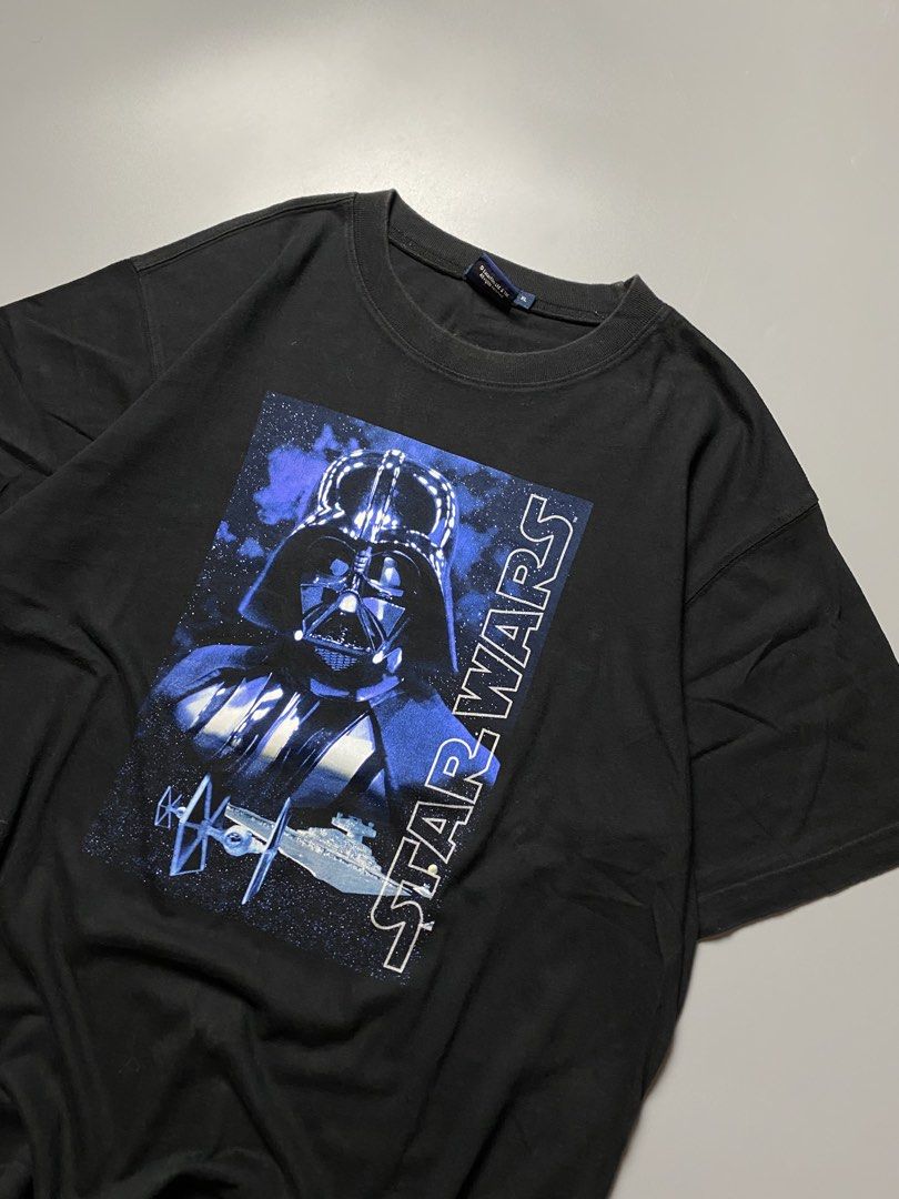 Vintage Star Wars - Size Large-XLarge (Category: Formal Shirts) located in Cebu City. Submitted by maicoh230 (Listing ID 1467880890, Image 3). Description: Vintage Star Wars Late 90’s Collaboration with Bossini. ▫️ Condition: 9/10 ▫️ Color: 9/10 ▫️ Size: L-XL ▫️ Dimensions: W22 L27.5 ▫️ Flaw/s: minimal rain Stain on back 🛒 Mine: 850 REMINDERS 📍 Cebu City 💳 Payment First Policy 📦 J&T | Maxim (Within Cebu) 📸 Color may vary slightly due to ligh