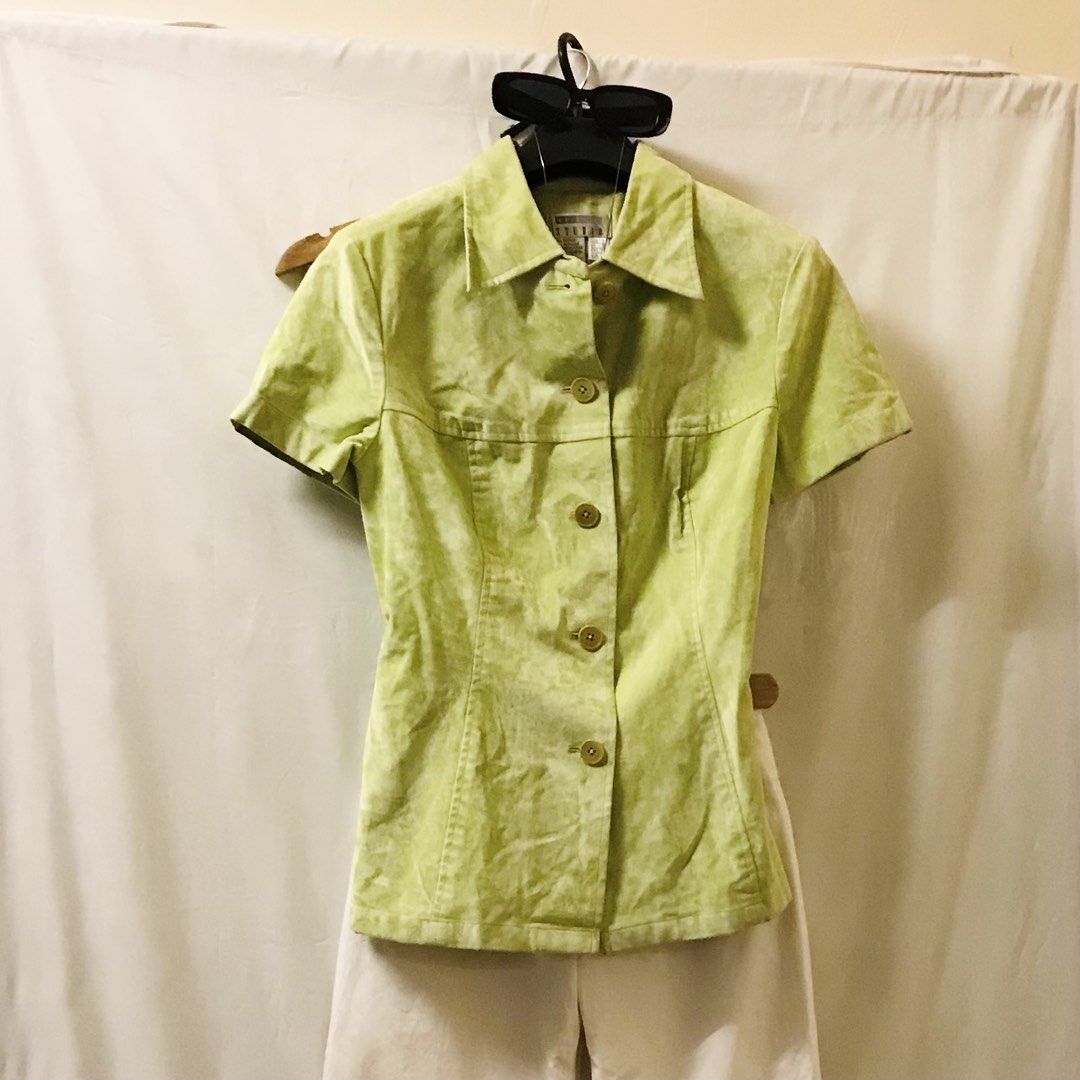 Vintage suede buttondown top (Category: Blouses) located in Manila. Submitted by 414studio (Listing ID 1468043646, Image 1). Description: Fits small to medium Good quality In good condition (Scarf and accessories are not included) .