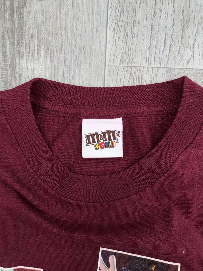 Vintage Y2K M&M’s (Category: Tshirts & Polo Shirts ) located in Imus. Submitted by jiroamari (Listing ID 1467876067, Image 2). Description: Width: 21 Length: 31.