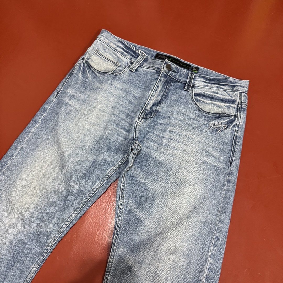 VTG BILLABONG JEANS (Category: Jeans) located in Pasig City. Submitted by buzzthrifty (Listing ID 1467997836, Image 3). Description: SIZE 32-33WAIST 37"LENGTH 8"HEM EXCELLENT CONDITION MINIMAL WASH LANG .