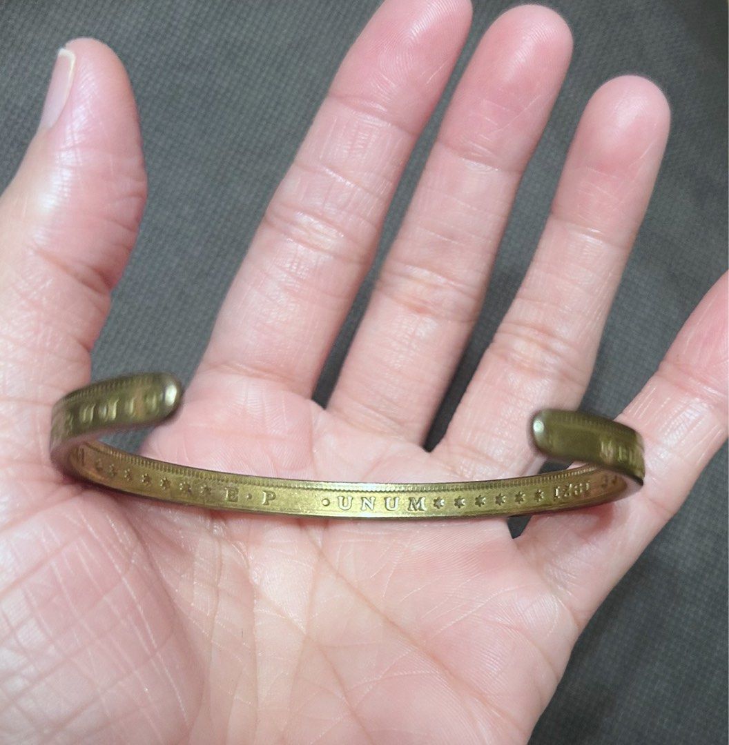 VTG Brass Cuff Bangle (Category: Bracelets) located in Makati City. Submitted by cestparfaitvintagejewelries (Listing ID 1467851914, Image 3). Description: .