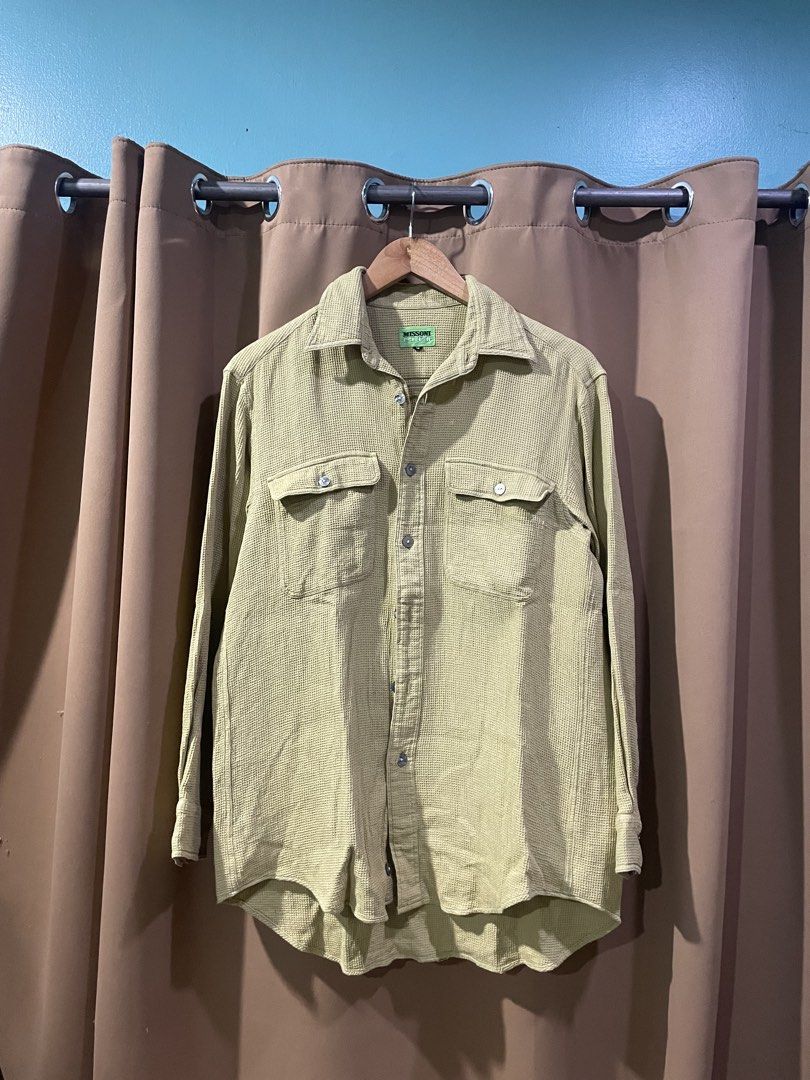Waffle Long Sleeve Shirt Medium (Category: Tshirts & Polo Shirts ) located in Quezon City. Submitted by smileclothingline (Listing ID 1467853570, Image 3). Description: 🚚Courier: J&T/Lalamove/Gogoexpress 📍Shipping fee depends on your location 💸Mode of Payment: BPI/Gcash/Paymaya ‼️Payment first, only then will ship the item.