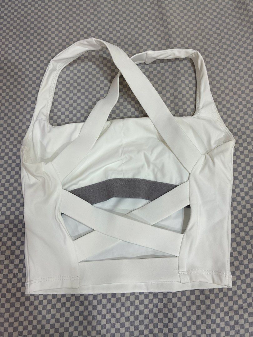 White Activewear Halter Top with Strappy Back (Category: Activewear) located in Manila. Submitted by shopmyclothesguys (Listing ID 1467923127, Image 2). Description: - xxs - xs.