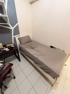 (Category: ) located in . Submitted by yikkennn (Listing ID 1467866510, Image 1). Description: .
