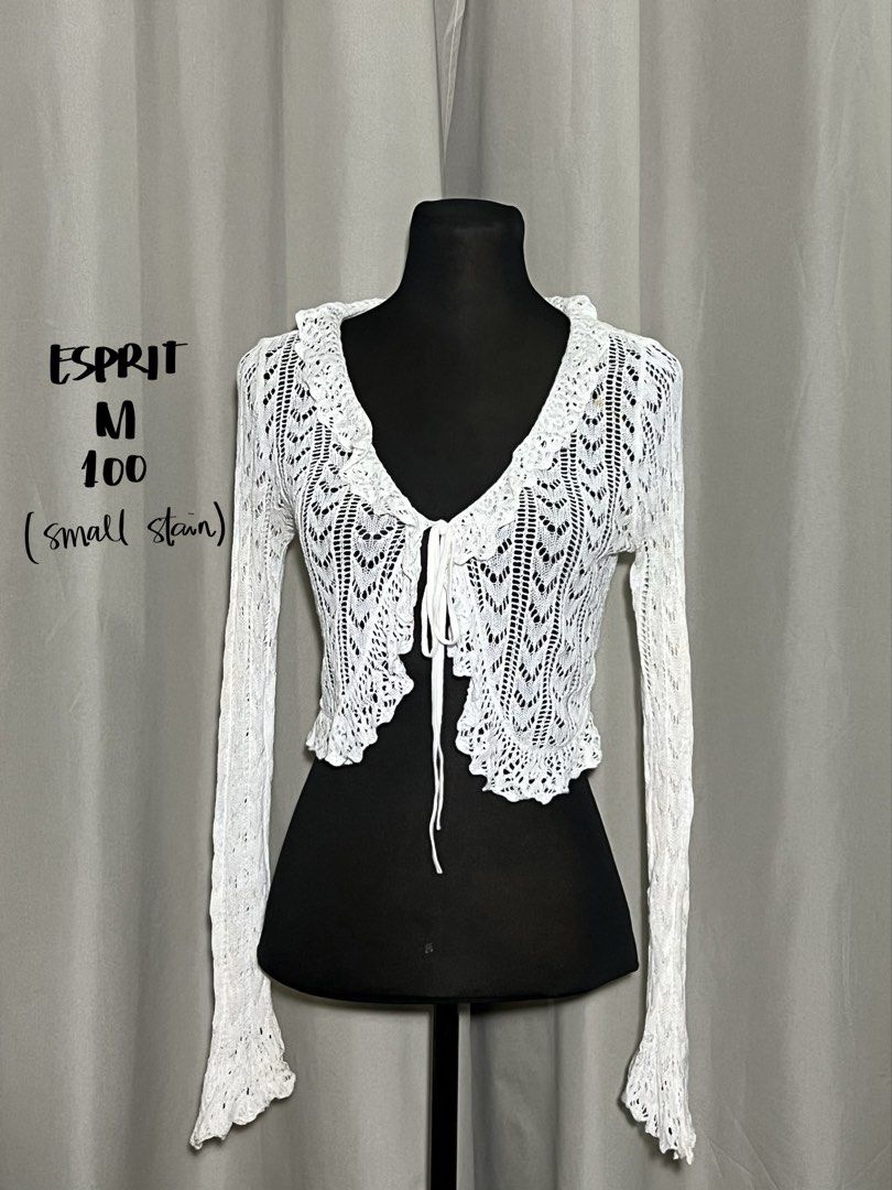 White tie front crochet style cropped cardigan (Category: Longsleeves) located in Las Pinas. Submitted by jilanah (Listing ID 1468030718, Image 1). Description: SMALL STAIN AS SHOWN .