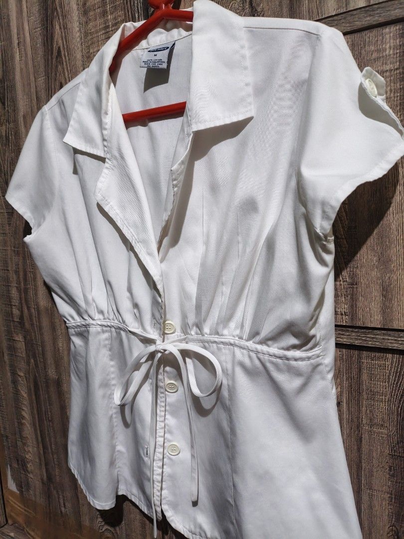 White tie-waist blouse (Category: Blouses) located in Manila. Submitted by vivi.goodies (Listing ID 1468029221, Image 2). Description: .