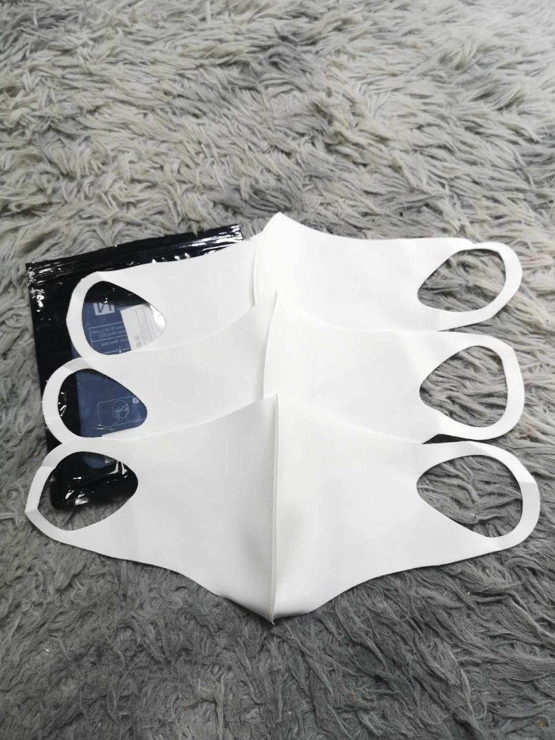 White Washable Face Mask With Ear Loop (Category: Face Masks & Face Shields) located in Santa Cruz. Submitted by jmy_surplus.2 (Listing ID 1467991785, Image 1). Description: Size ; L - 6 W - 8 Color ; White Type ; Mask Brand ; No brand Material ; Polyester Style ; White #D Polyester Face Mask LG 116 JMY 3 Batch #225.
