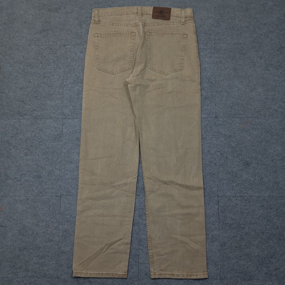 Wrangler Cowboy Cut Jeans in Prewashed Tan (Category: Jeans) located in Taguig. Submitted by sito. (Listing ID 1467845162, Image 3). Description: For sale! 📣 Wrangler Cowboy Cut Jeans in Prewashed Tan Specs and measurements: • Size 32 • Length 41 inches • Hips 20 inches • Thigh 12 inches • Inseam 30 inches • Leg Opening 8 Condition Details: • Excellent Condition • Color rate: 10/10 • Overall Condition: 10/10 Price: ~ ₱860 Transaction Details: Lo