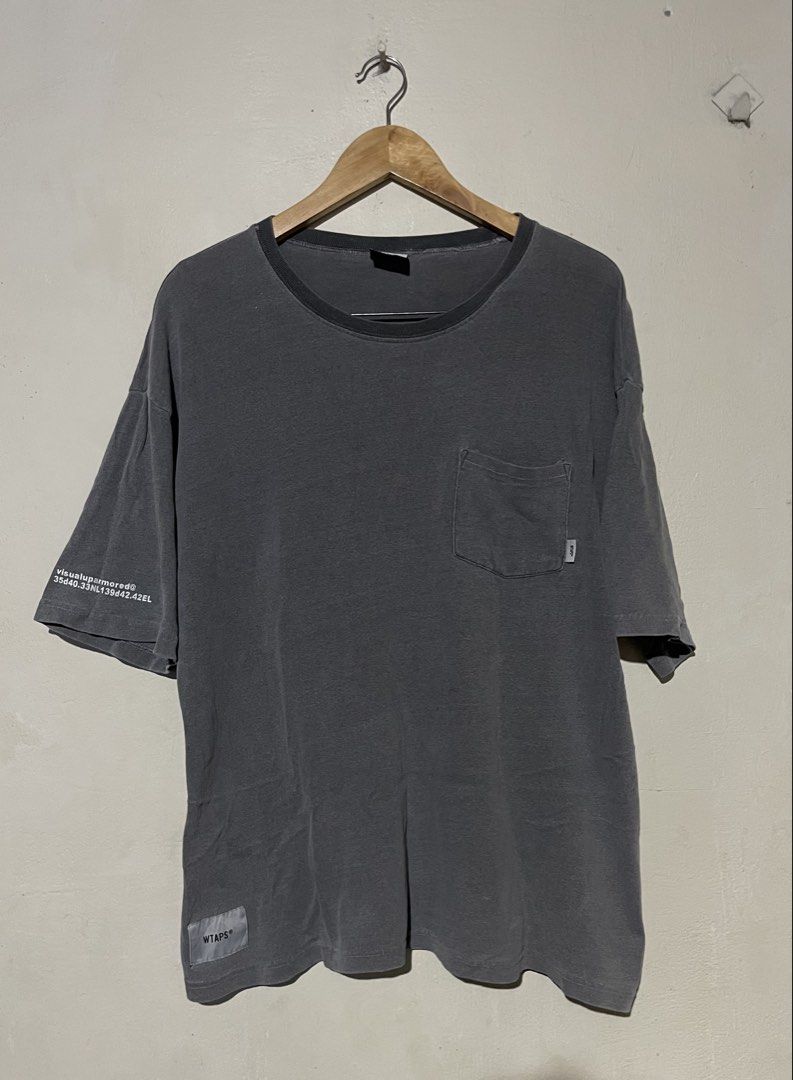WTAPS Grey Pocket T-Shirt (Category: Tshirts & Polo Shirts ) located in San Jose del Monte. Submitted by naaahmaaan (Listing ID 1468010766, Image 1). Description: - Dimes : L 26 - W 22 - Size Med - Large - no issue - 📍Sjdm Bulacan - Dm me for more inquiries 📩.