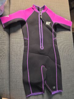 （分類：）位於 。 由 yanc. 提交（商品編號 1467875736，圖片 1）。簡介： 。