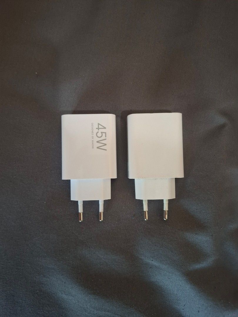 Xiaomi 45 Watt Charger (Category: Chargers) located in Dagupan City. Submitted by sneakydoggo (Listing ID 1467917951, Image 1). Description: New Xiaomi 45 Watt Charger. Free Xiaomi 33 Watt charger (used)..